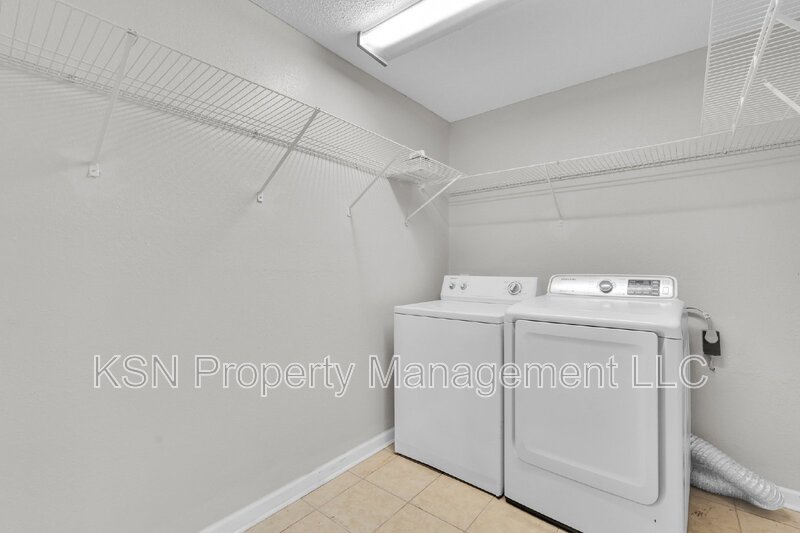 Spacious 4-Bedroom Home with 3 Full Baths at 117 Windsor Road, Savannah. property image