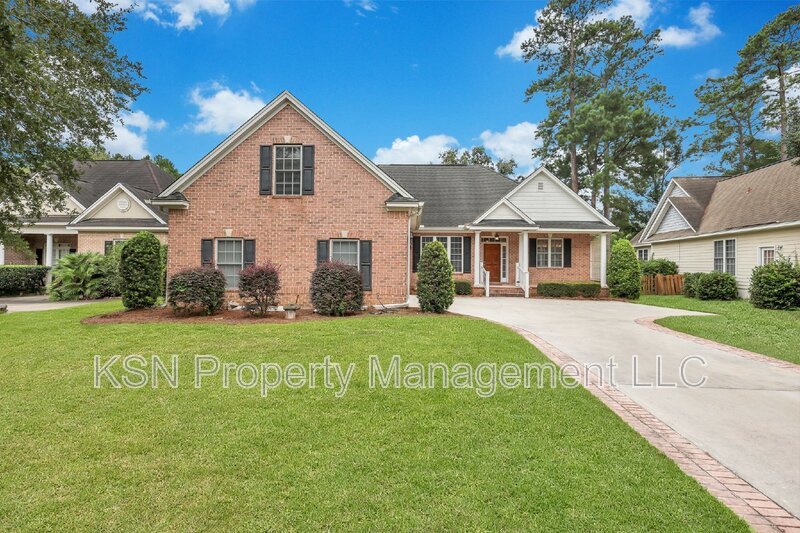Charming 3-Bedroom Home with 3 Full Baths in Savannah's Southbridge neighborhood property image