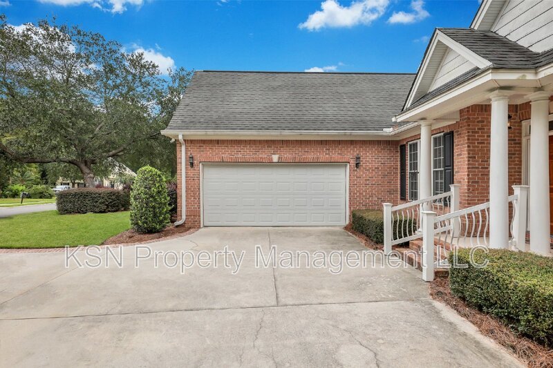Charming 3-Bedroom Home with 3 Full Baths in Savannah's Southbridge neighborhood property image