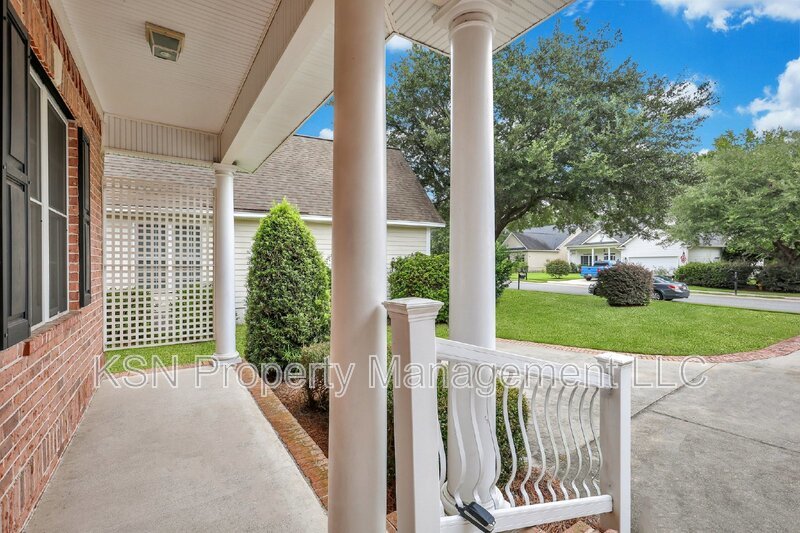Charming 3-Bedroom Home with 3 Full Baths in Savannah's Southbridge neighborhood property image