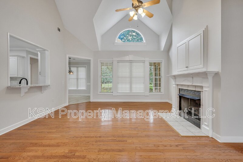Charming 3-Bedroom Home with 3 Full Baths in Savannah's Southbridge neighborhood property image