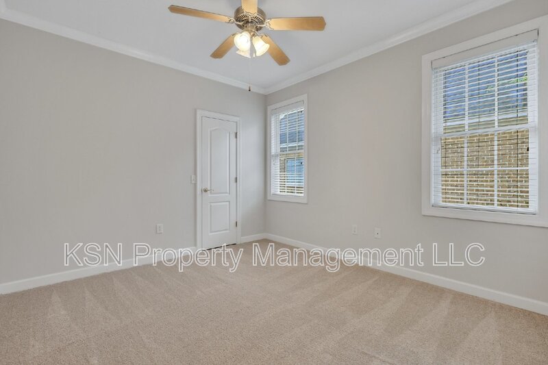 Charming 3-Bedroom Home with 3 Full Baths in Savannah's Southbridge neighborhood property image