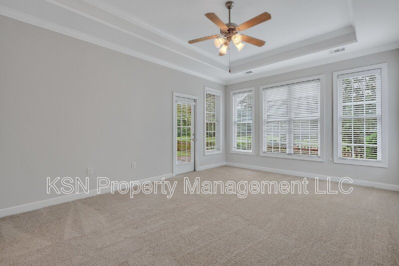 Charming 3-Bedroom Home with 3 Full Baths in Savannah's Southbridge neighborhood property image