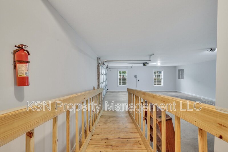 Charming 3-Bedroom Home with 3 Full Baths in Savannah's Southbridge neighborhood property image
