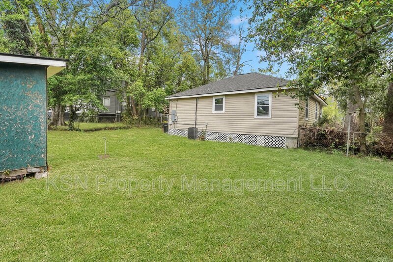 Executive Furnished Rental in Savannah, GA – Utilities Included! property image