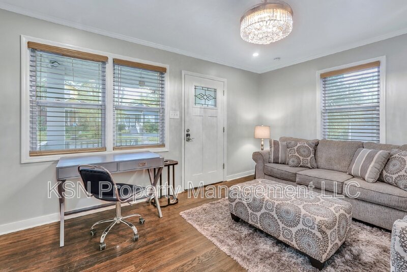 Executive Furnished Rental in Savannah, GA – Utilities Included! property image