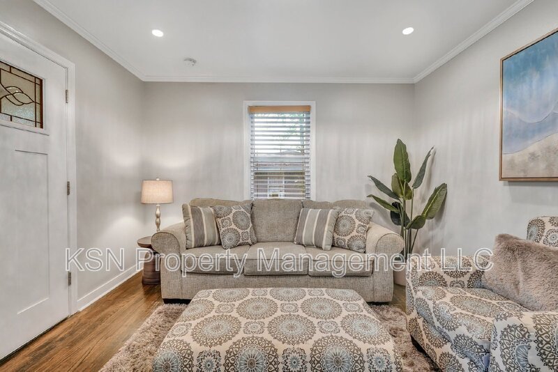 Executive Furnished Rental in Savannah, GA – Utilities Included! property image