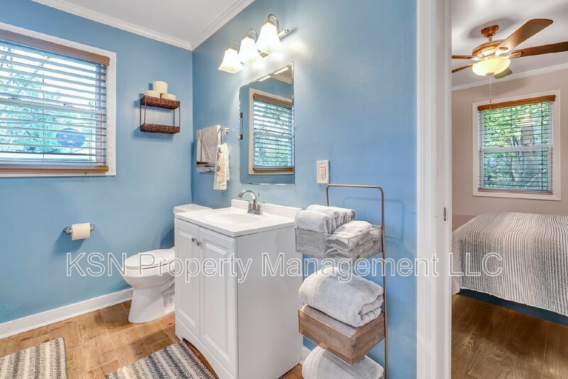 Executive Furnished Rental in Savannah, GA – Utilities Included! property image