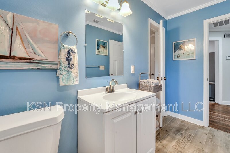 Executive Furnished Rental in Savannah, GA – Utilities Included! property image