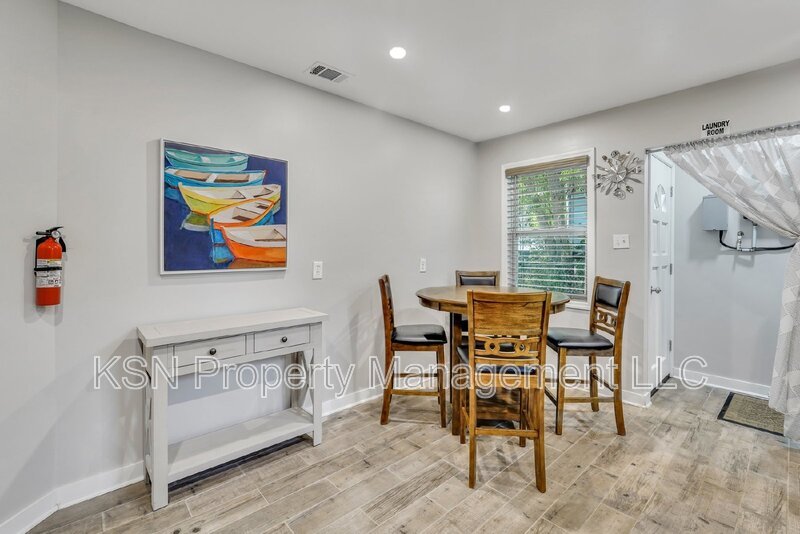 Executive Furnished Rental in Savannah, GA – Utilities Included! property image