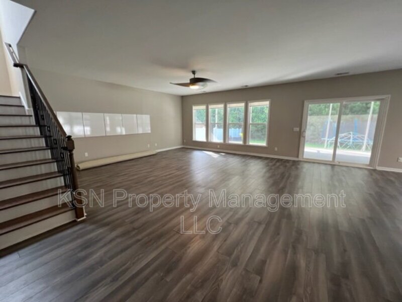 Spacious Pooler home. Lawncare included. property image