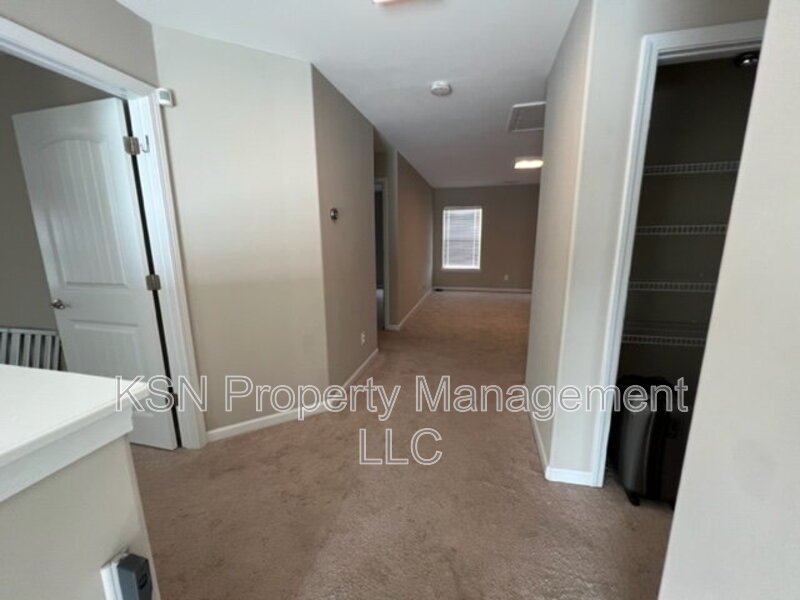 Spacious Pooler home. Lawncare included. property image
