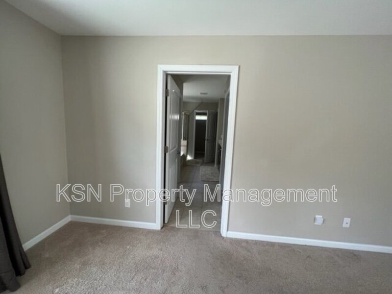Spacious Pooler home. Lawncare included. property image