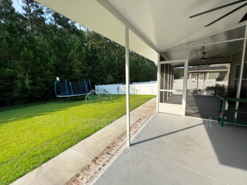 Spacious Pooler home. Lawncare included. property image