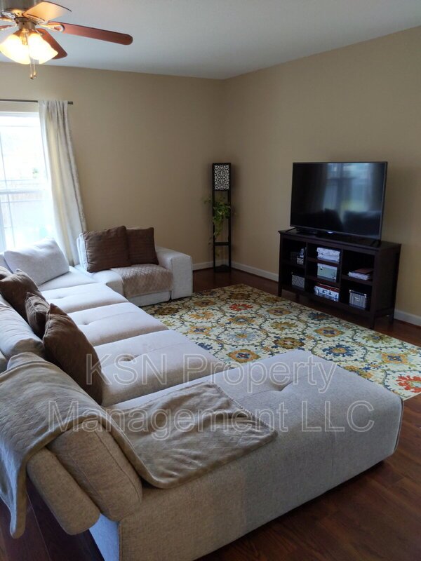 Spacious 4 bedroom in Godley Station property image