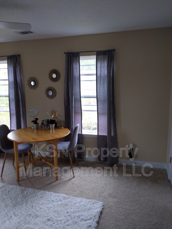 Spacious 4 bedroom in Godley Station property image