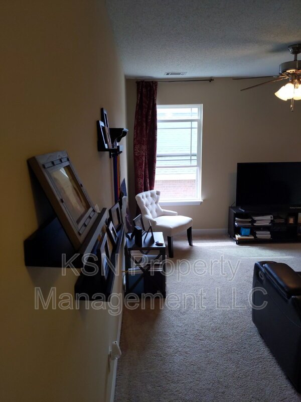 Spacious 4 bedroom in Godley Station property image
