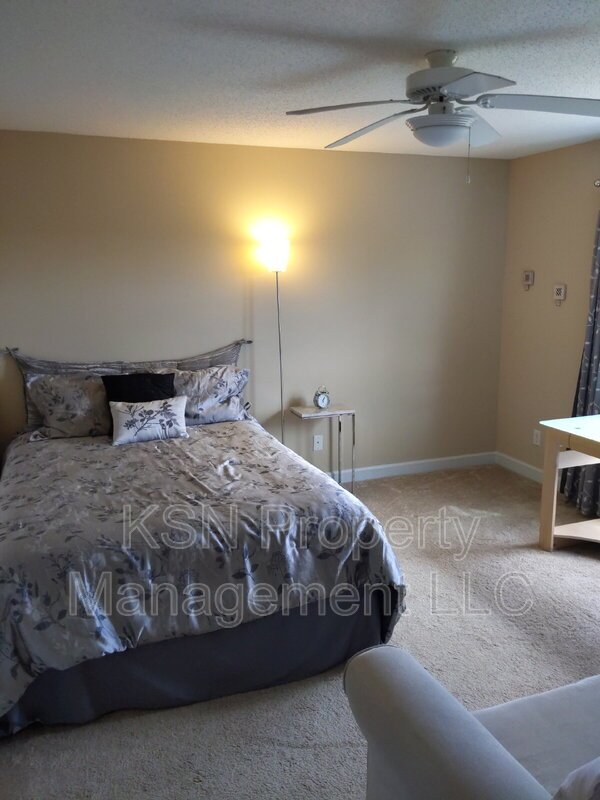 Spacious 4 bedroom in Godley Station property image