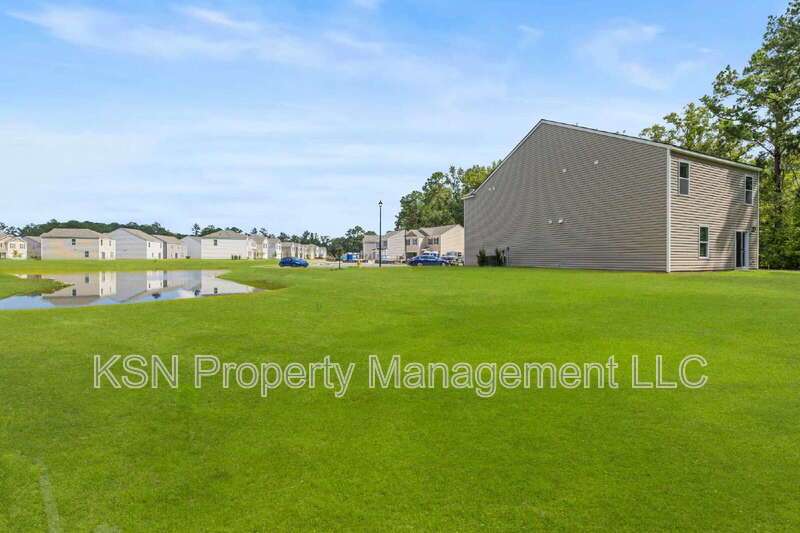 Brand new construction - large 5 bedroom house property image