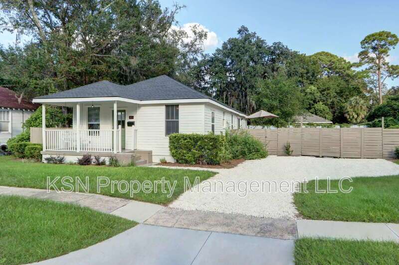 Beautiful home with great outdoor space. property image