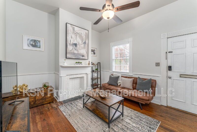 Gorgeous 2 Bedroom in the historic district property image