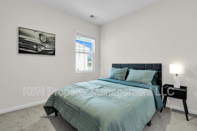 Beautiful Fully Furnished 4BR/2BA Home in Bloomingdale, GA – All Utilities Included! property image