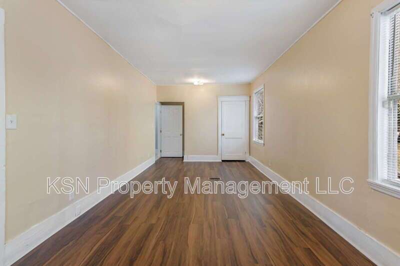 Newly renovated 4-Bedroom Home with 2 Full Baths in Savannah property image