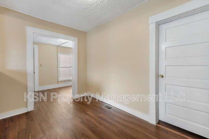 Newly renovated 4-Bedroom Home with 2 Full Baths in Savannah property image