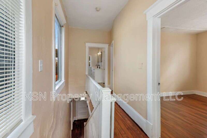 Newly renovated 4-Bedroom Home with 2 Full Baths in Savannah property image