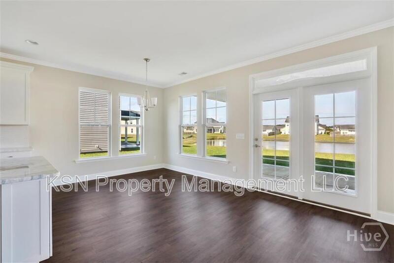 Beautiful home in the Cumberland Point subdivision property image