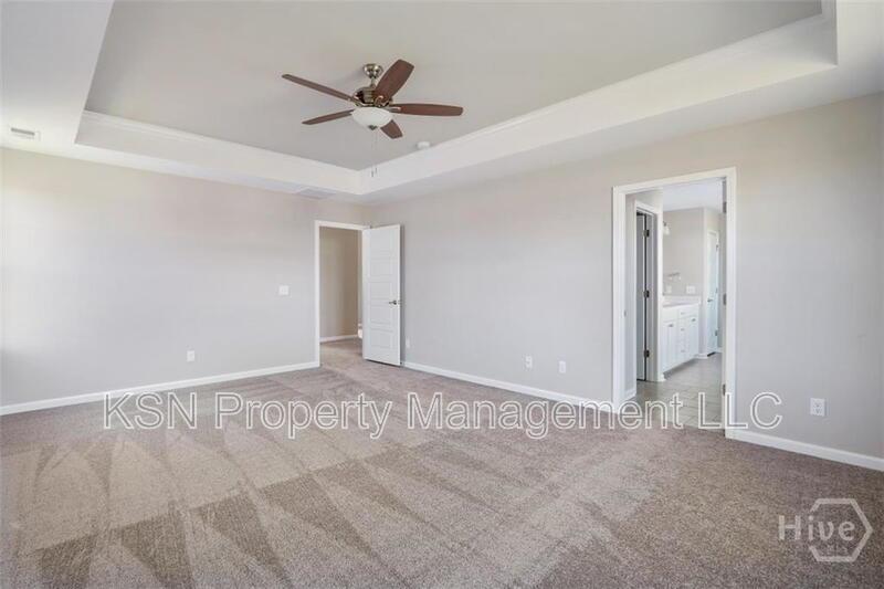 Beautiful home in the Cumberland Point subdivision property image