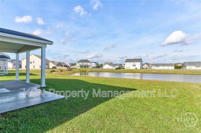 Beautiful home in the Cumberland Point subdivision property image