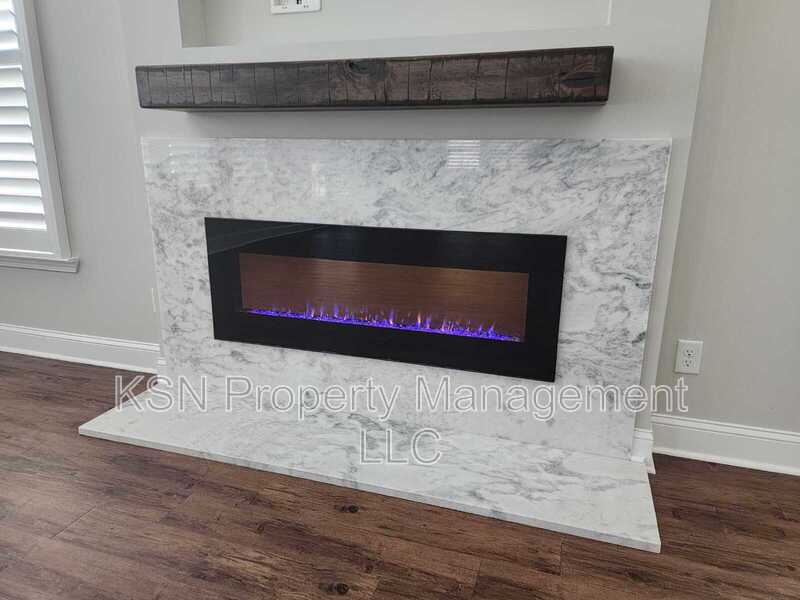 Beautiful home in the Cumberland Point subdivision property image