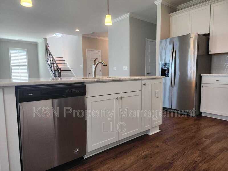 Beautiful home in the Cumberland Point subdivision property image