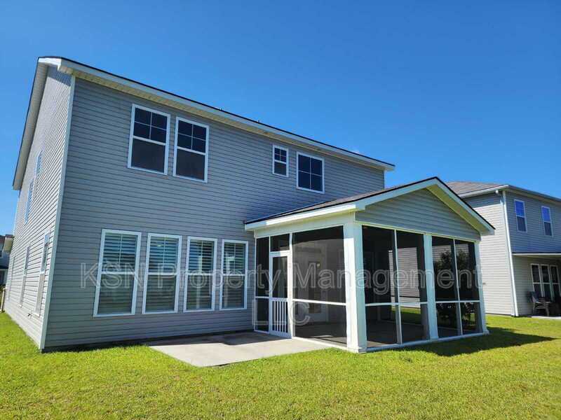 Beautiful home in the Cumberland Point subdivision property image