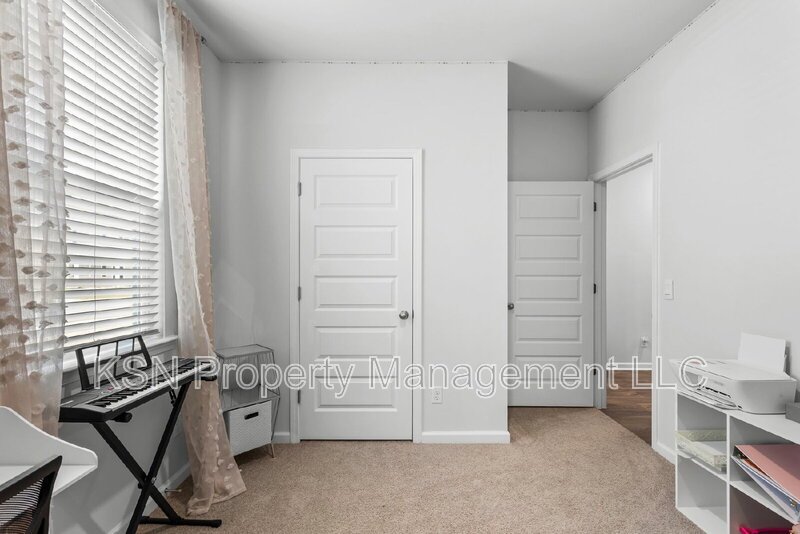 Recently built 4 bedroom home! property image