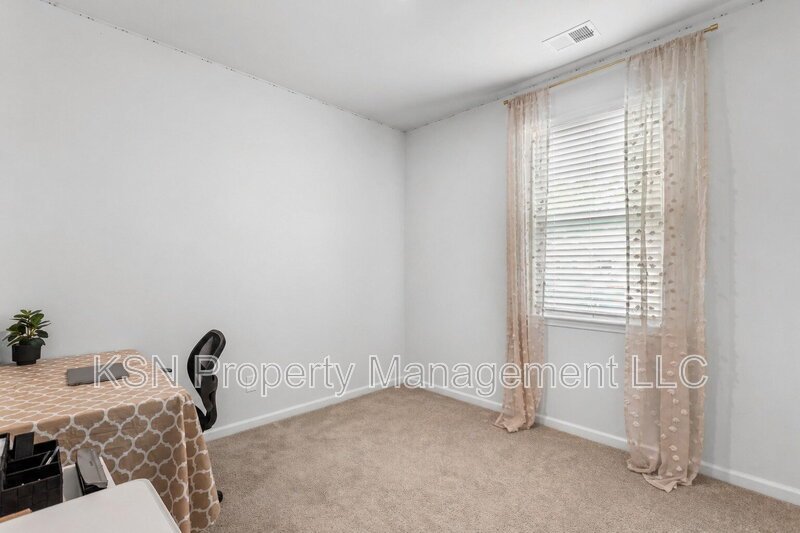 Recently built 4 bedroom home! property image