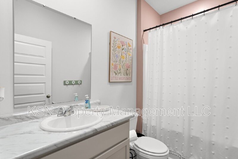 Recently built 4 bedroom home! property image
