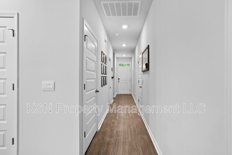 Recently built 4 bedroom home! property image