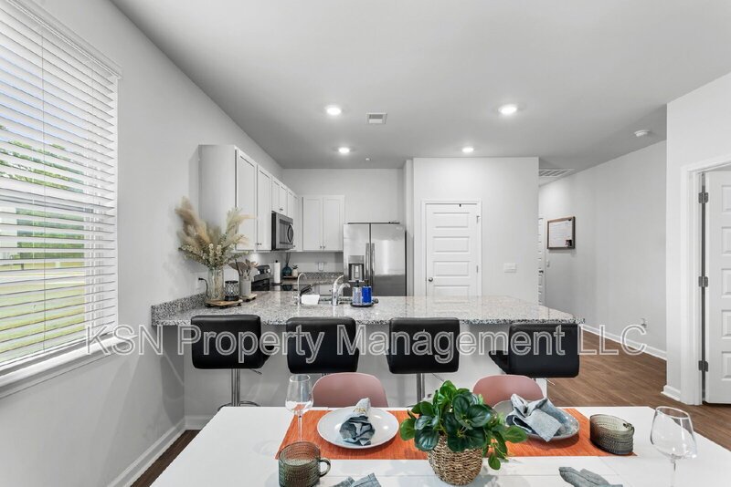 Recently built 4 bedroom home! property image