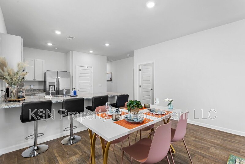 Recently built 4 bedroom home! property image