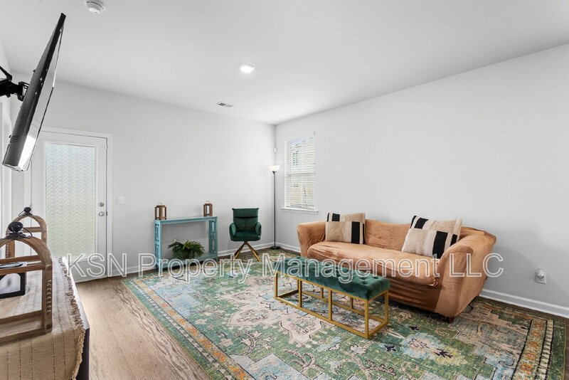 Recently built 4 bedroom home! property image