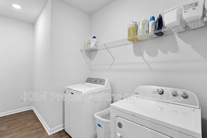 Recently built 4 bedroom home! property image