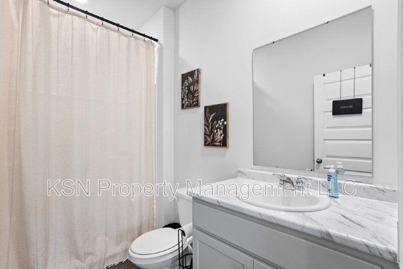 Recently built 4 bedroom home! property image