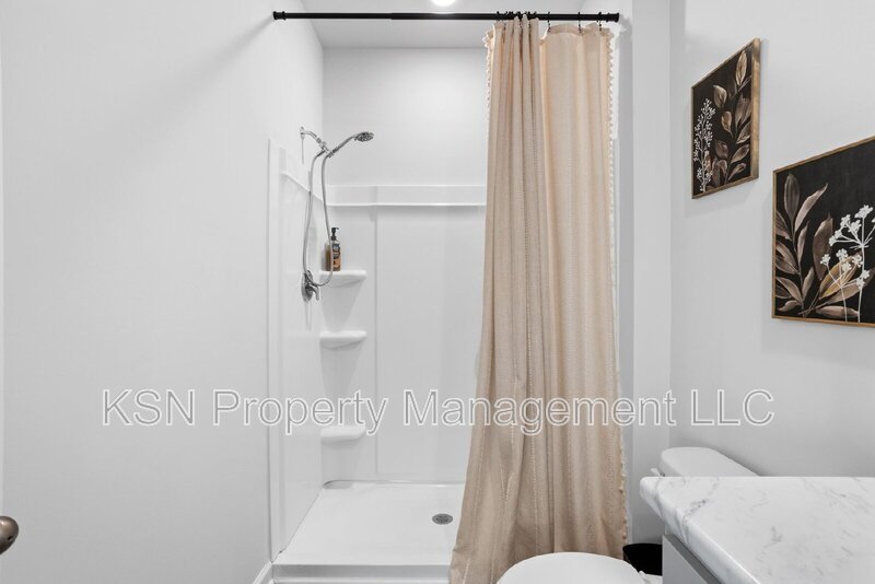 Recently built 4 bedroom home! property image