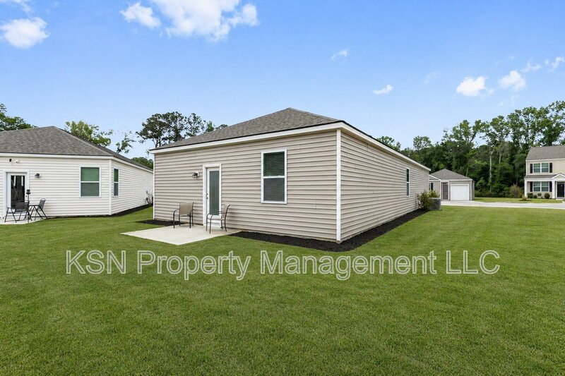 Recently built 4 bedroom home! property image