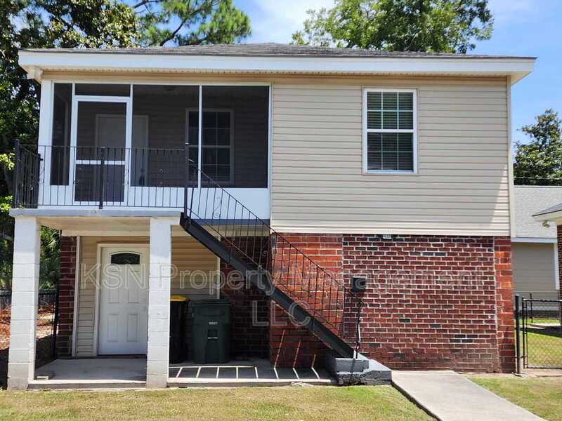 1 bedroom upstairs unit property image
