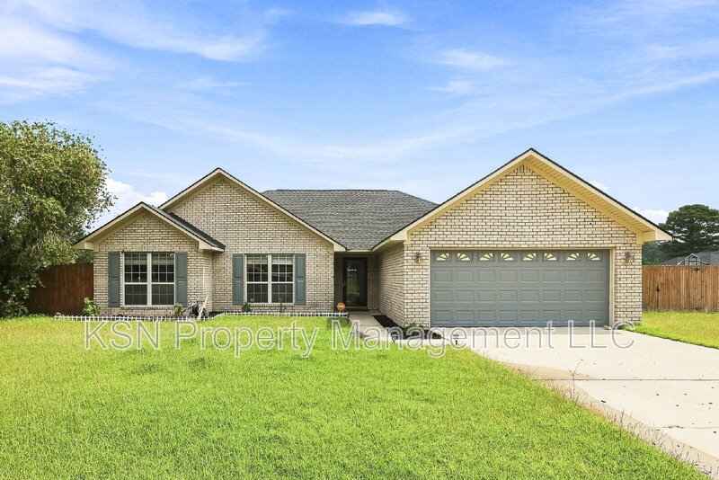 Coming soon! 3 bedroom 2 bath property in Midway property image