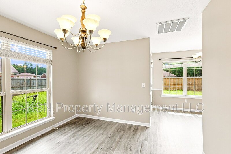 Coming soon! 3 bedroom 2 bath property in Midway property image