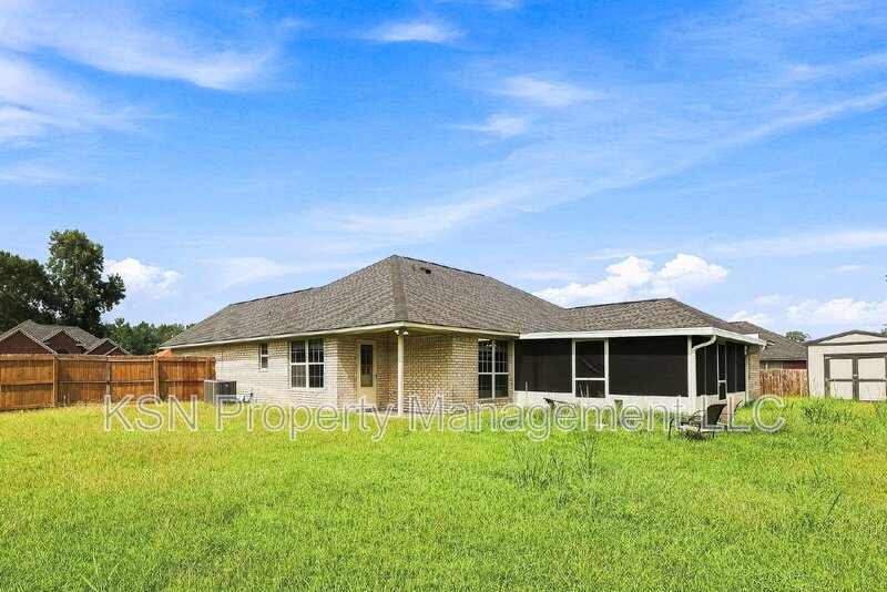 Coming soon! 3 bedroom 2 bath property in Midway property image